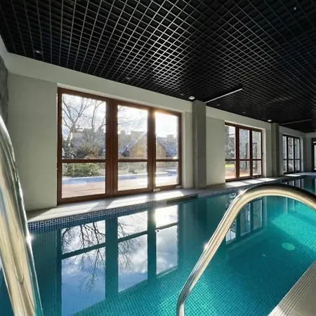 Podgrzewany Basen Sauna, Nowy Revist Szklarska C4 *